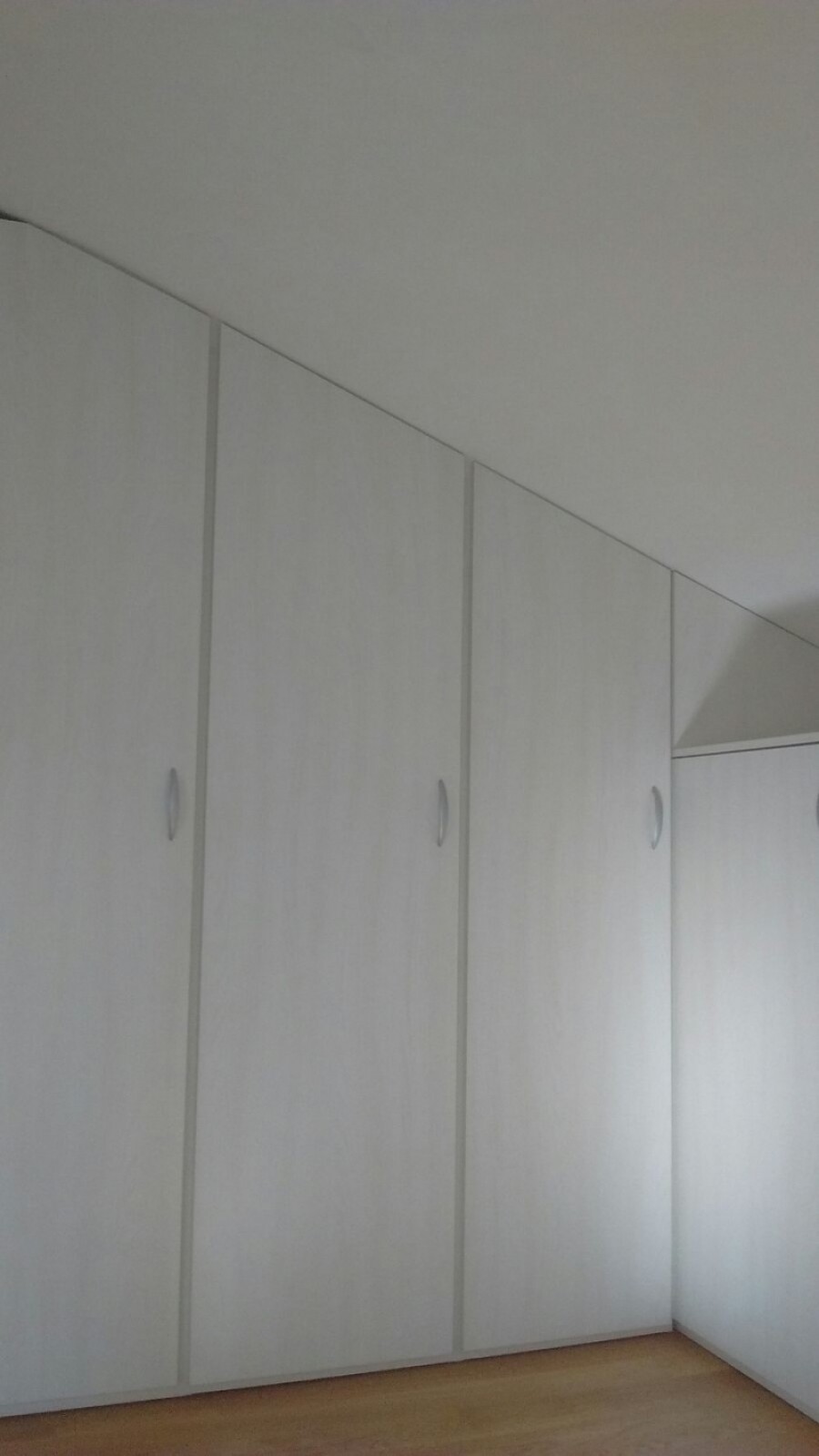 ARMADIO MANSARDA su misura uscito dalla fabbrica ILMA e montato a Parma- giudizio 10/10