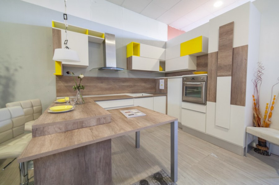 CUCINA EXPO  ..PRODUZIONE CON COSTI ACCESSIBILI  E  SU MISURA
