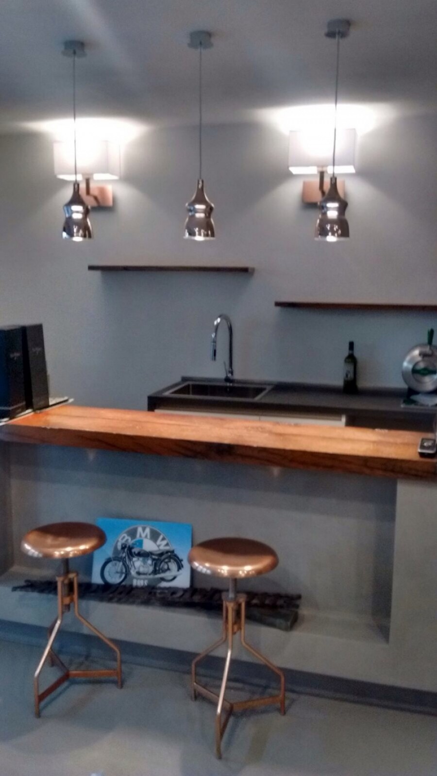 cucina industrial per taverna.. da poco montata zona parma.. come con poco si puo' far tanto ..