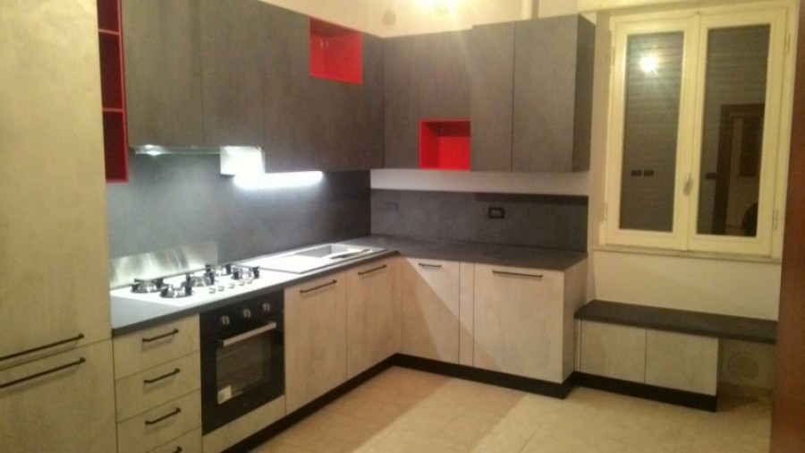 Cucina da poco montata a Parma... ringraziamo il cliente che ci ha inviato la foto ...ILMA MOBILI PARMA PRODUCE MOBILI PER TUTTI I VOSTRI AMBIENTI