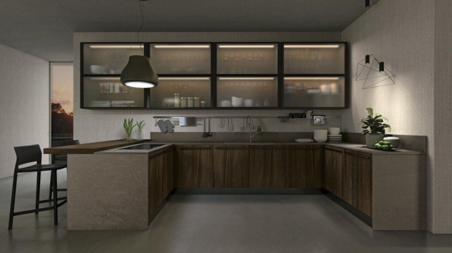 cucina con vetro novita' di colonne e pensili